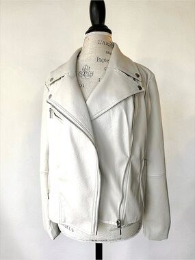 Bagatelle Quiet Luxury Cream Vegan Leather Moto Jacket - Minimalist - Size XL